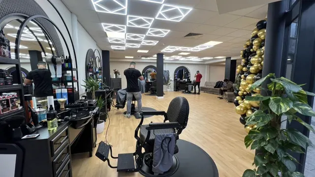 The shop floor: chairs under hexagon lights